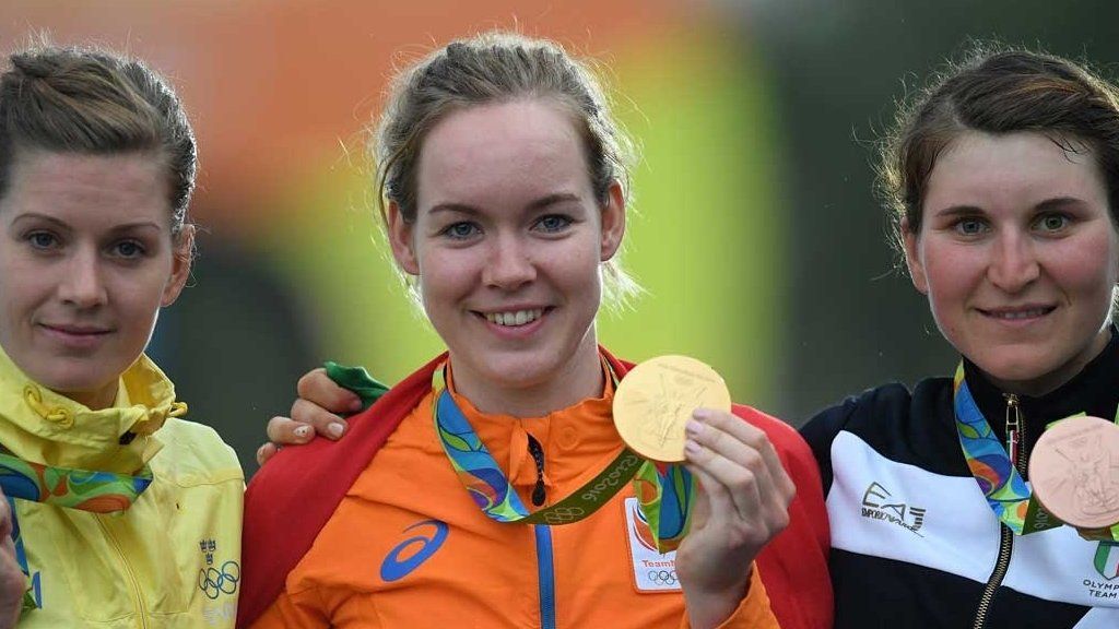 En Tokio juntaron más de 5 millones de celulares viejos para hacer las medallas de los próximos Juegos
