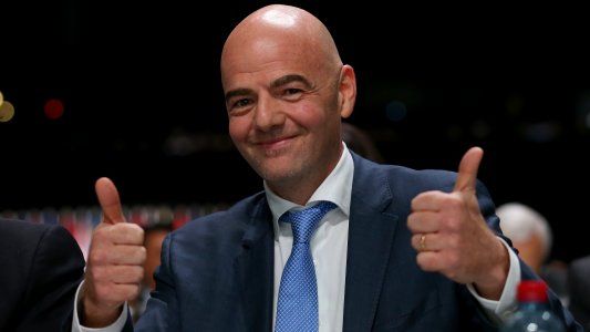 Dejo esto por acá, Infantino: apuntes para la venganza perfecta de la FIFA