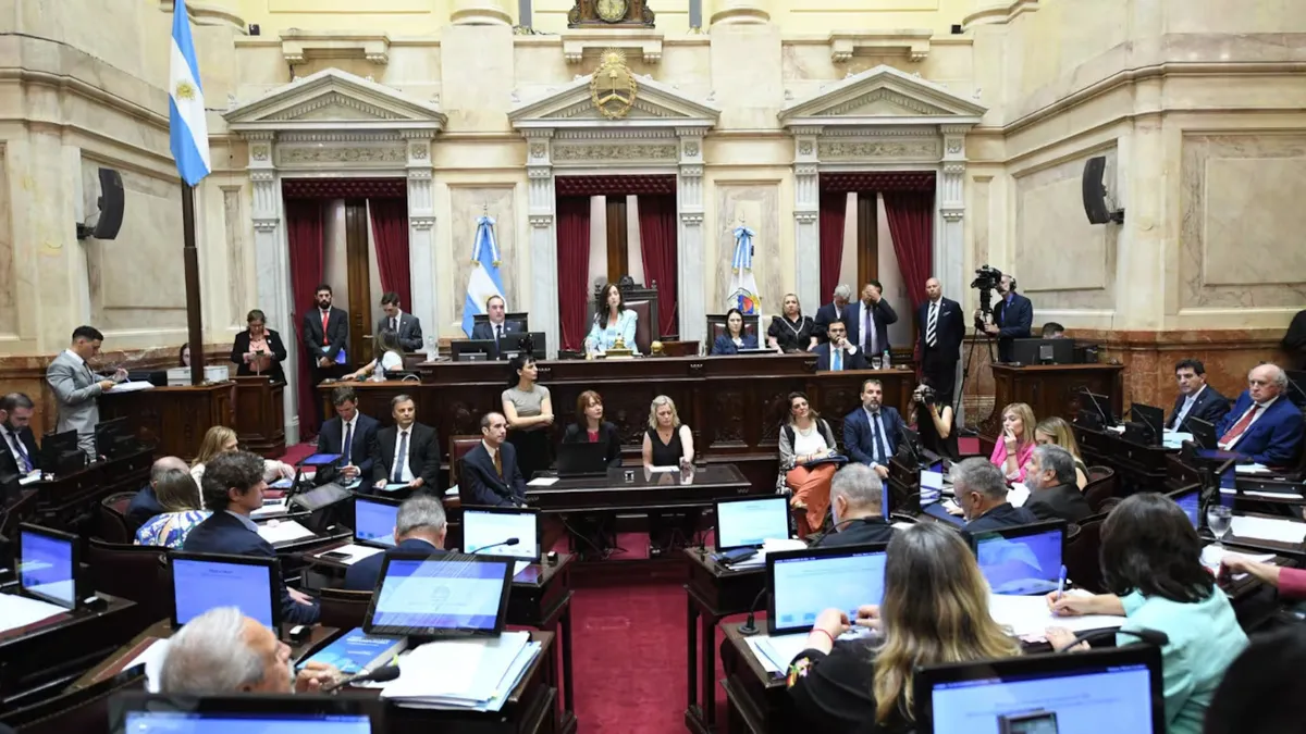 Otro aumento de sueldo para los senadores: pasar&aacute;n a cobrar m&aacute;s de $9,5 millones por la paritaria del Congreso. (Foto: prensa Senado)