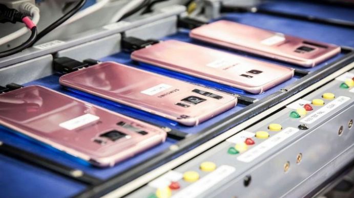 El Gobierno confirmó la importación de celulares sin aranceles y destacó que mejorarán los precios