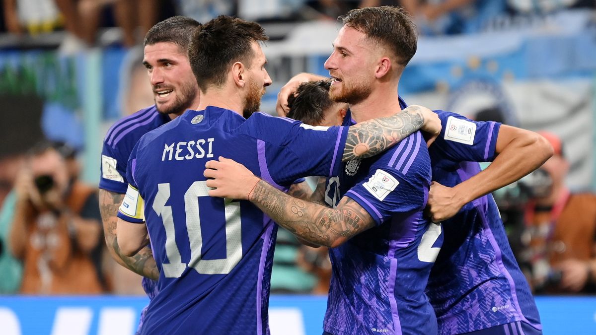 La Selección Argentina derrotó a Polonia y se medirá el sábado frente a Australia por los octavos de final del Mundial Qatar 2022 (Foto: @Argentina).