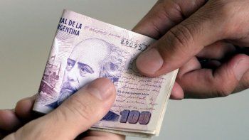 Un intendente y su gabinete donarán su aguinaldo