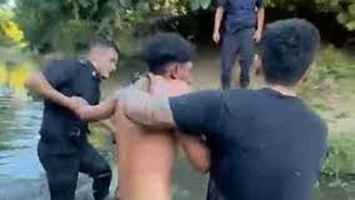 photorobo la plata22-01-2026 08:00El video de una insólita fuga: un ladrón saltó a un arroyo y terminó detenido