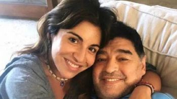 La furia de Gianinna Maradona ante el hackeo de la cuenta de Facebook de Diego Maradona: ¿Podés ser tan...?
