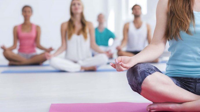 ¿Para qué sirve el yoga? Múltiples beneficios con una sola práctica