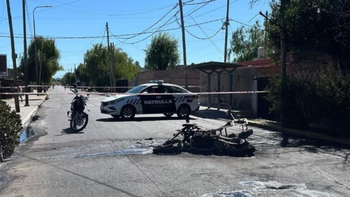 Las imágenes del choque fatal de dos policías motorizados que realizaban una persecución en Quilmes