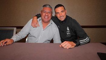 Tapia y Scaloni tienen buena relación. Tapia y Scaloni tienen buena relación.
