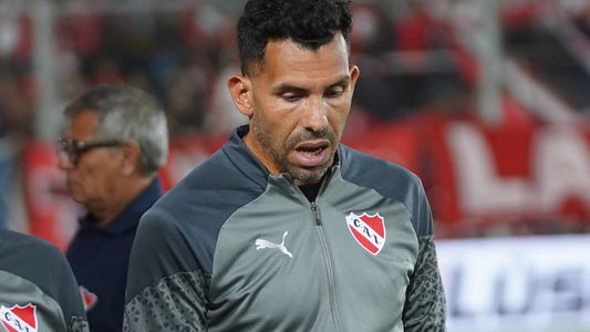 La DRÁSTICA decisión que analiza Carlos Tevez en Independiente