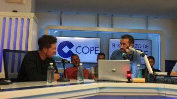 Simeone: Es muy difícil tener a un hijo en un vestuario