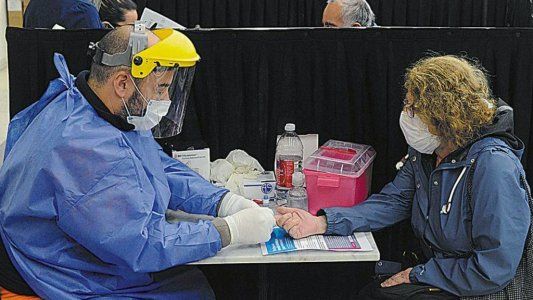 Coronavirus: el Gobierno profundiza la estrategia de testeos, preocupado por evitar el colapso del sistema sanitario
