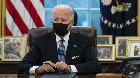Biden promete alcanzar la inmunidad de rebaño para el próximo verano en los Estados Unidos