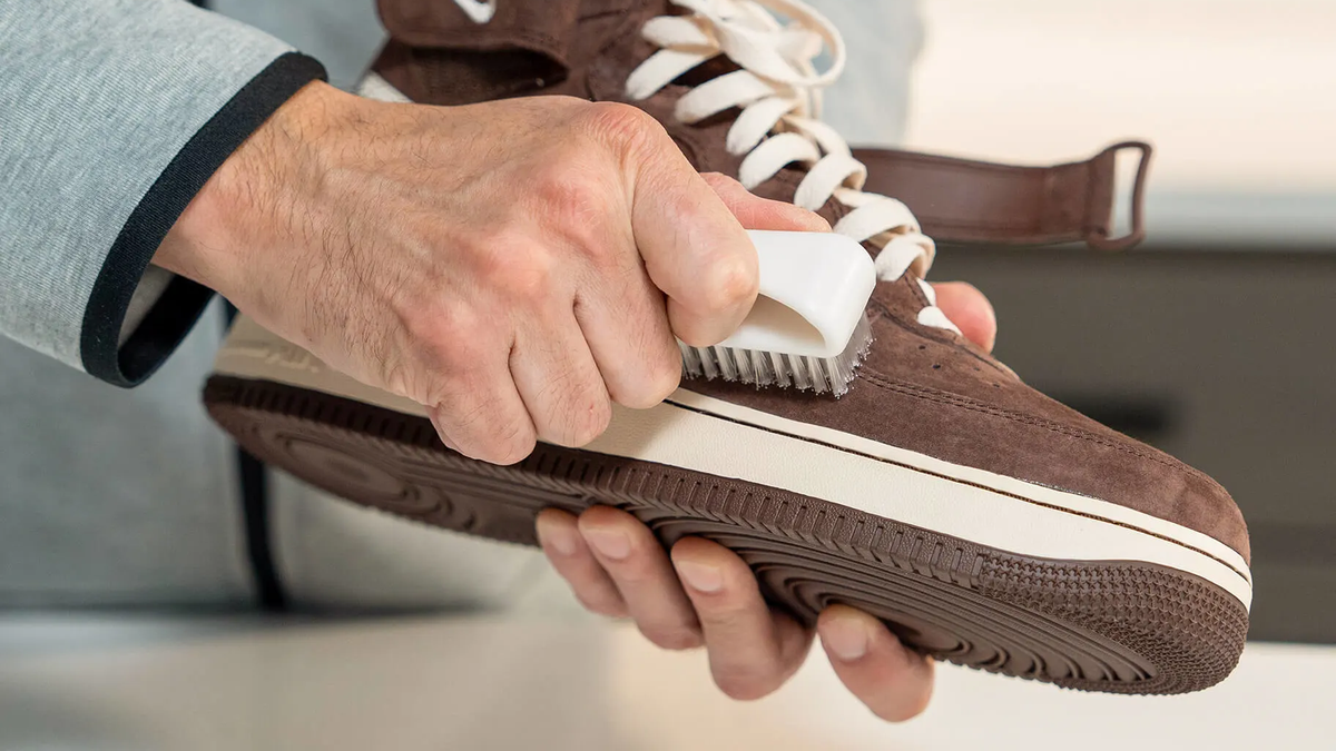 C&oacute;mo limpiar las zapatillas de gamuza