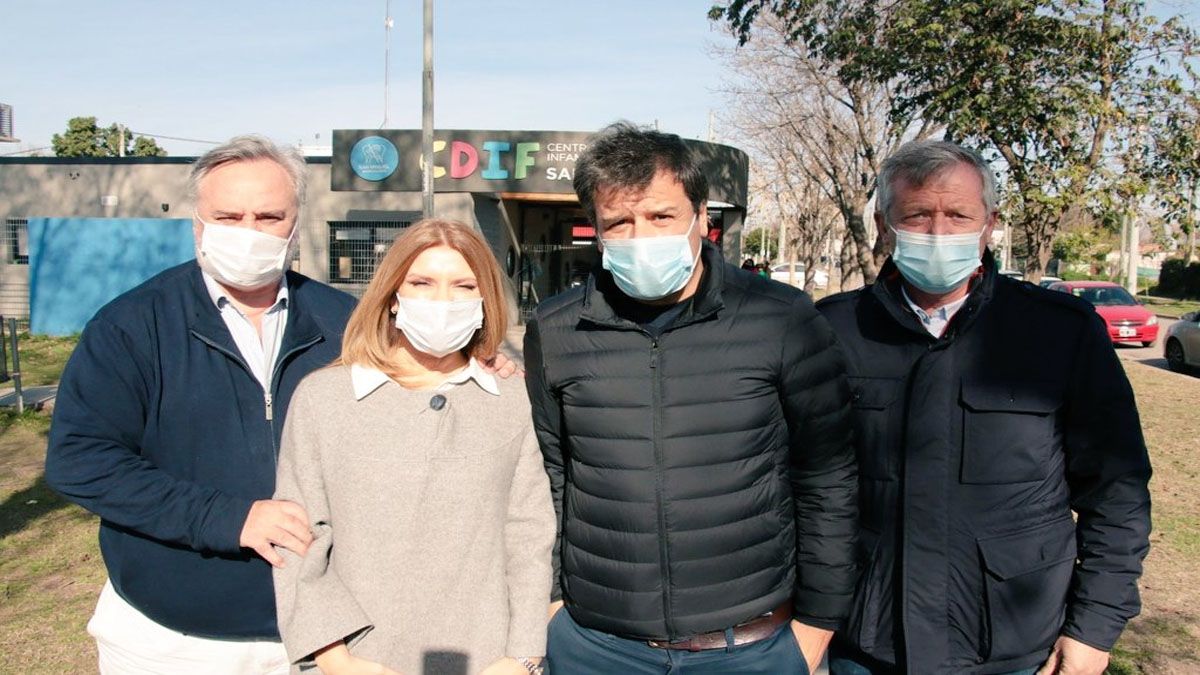 Facundo Manes con Emilio Monzó y Alejandra Lordén, los aliados desde el peronismo y la UCR para la interna con Santilli y el Pro (Foto: cuenta oficial de Lordén)