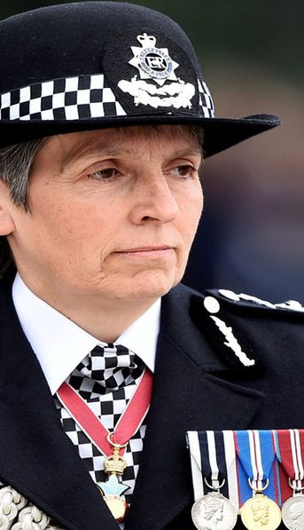 La jefa de Scotland Yard renunció en medio de la investigación del Partygate y complica más a Boris Johnson