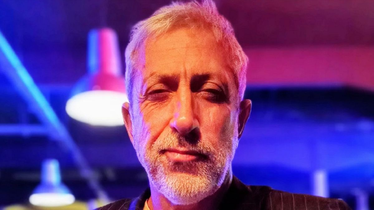 El Turco Naim fue visto con una misteriosa mujer y un detalle en la foto encendió los rumores