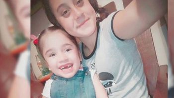 La oscura historia familiar detrás de la adolescente de 15 años que estuvo un mes muerta en su cama