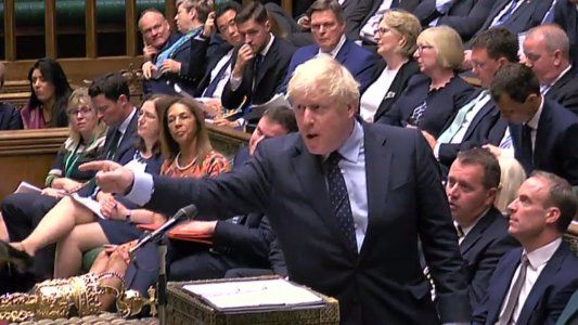 Boris Johnson pierde la mayoría parlamentaria y el Brexit está en duda