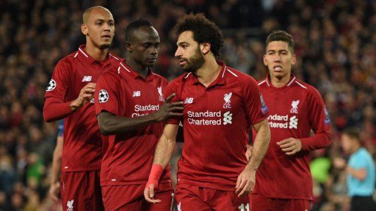 Salah, Firmino y Mané: el tridente de Liverpool brilló y condujo el 4 a 0 ante Estrella Roja