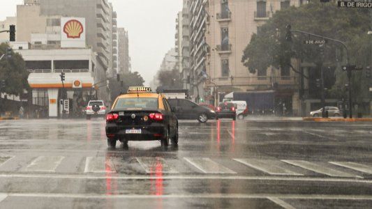 Casi 15 mil usuarios continúan sin luz, pero desde las distribuidoras responsabilizan al clima