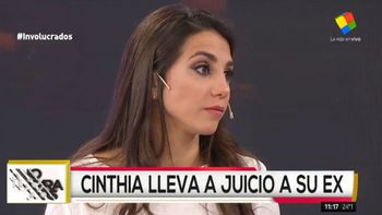 Cinthia Fernández desconsolada al aire: No llego a fin de mes