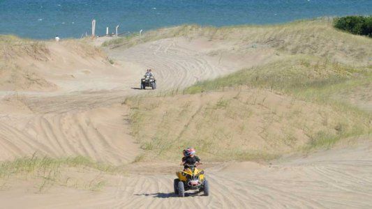 Un hombre y una adolescente murieron luego de dos accidentes con cuatriciclos en Villa Gesell