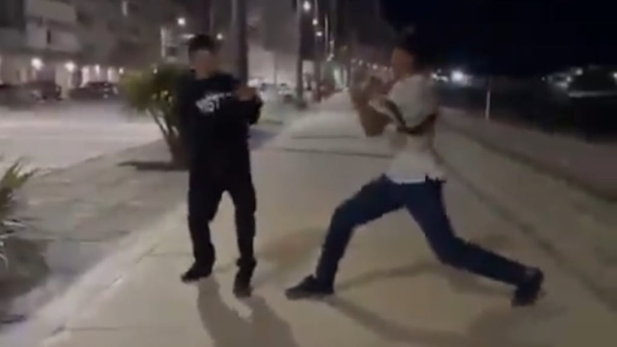 El video de la brutal pelea con cuchillos en la que fue asesinado un adolescente