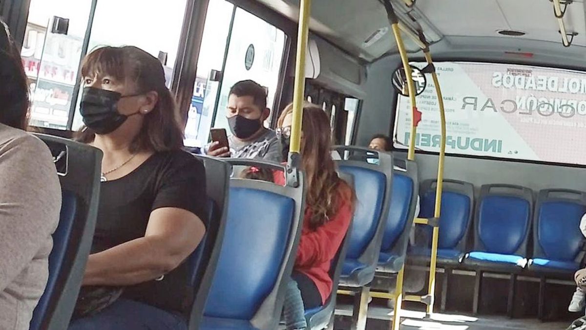 El gobierno de la Provincia de Buenos Aires volvió a recomendar el uso del barbijo