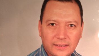 Jorge Marcelo Godoy, de 65 años de edad, volvía a su casa en medio de la tormenta y está desaparecido (Foto: gentileza LA Brújula 24) Jorge Marcelo Godoy, de 65 años de edad, volvía a su casa en medio de la tormenta y está desaparecido (Foto: gentileza LA Brújula 24)