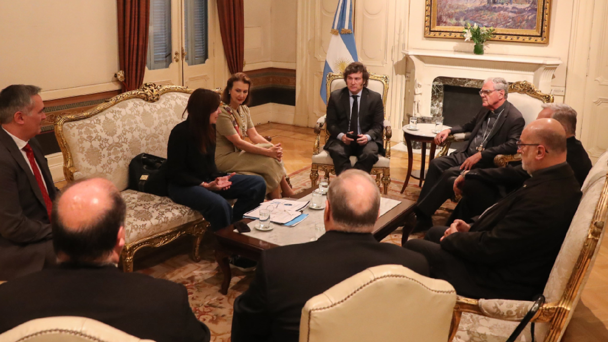 La Iglesia le reclamó al Gobierno que reparta los alimentos no entregados por Capital Humano. (Foto: Presidencia)