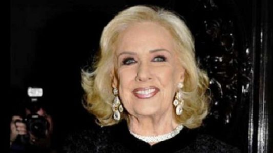 Mirtha Legrand homenajeará a Sandro en Mar del Plata