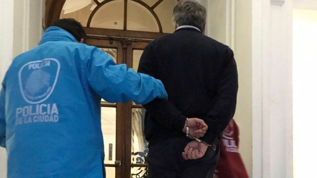 Dictaron la prisión preventiva al pediatra del Garrahan por tenencia, distribución y producción de pornografía infantil