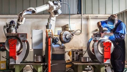 Empresas: 7 de cada 10 pueden frenar la producción por falta de insumos