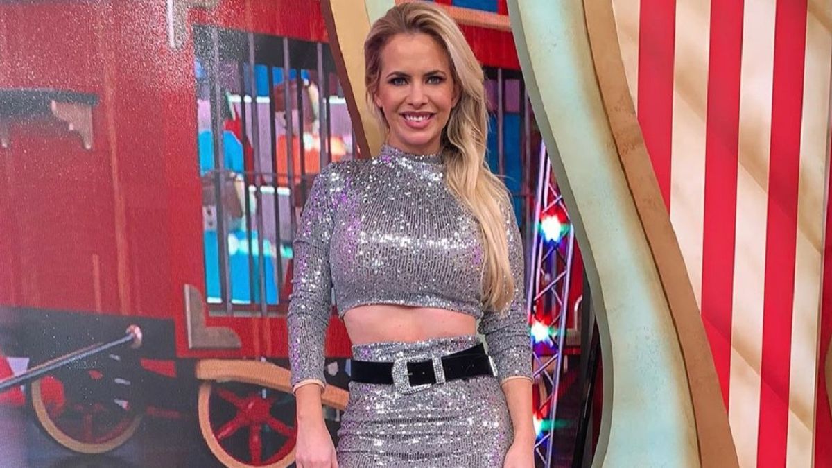 -Alejandra Maglietti-