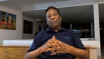 Pelé en terapia intensiva: le extirparon un tumor en el colon