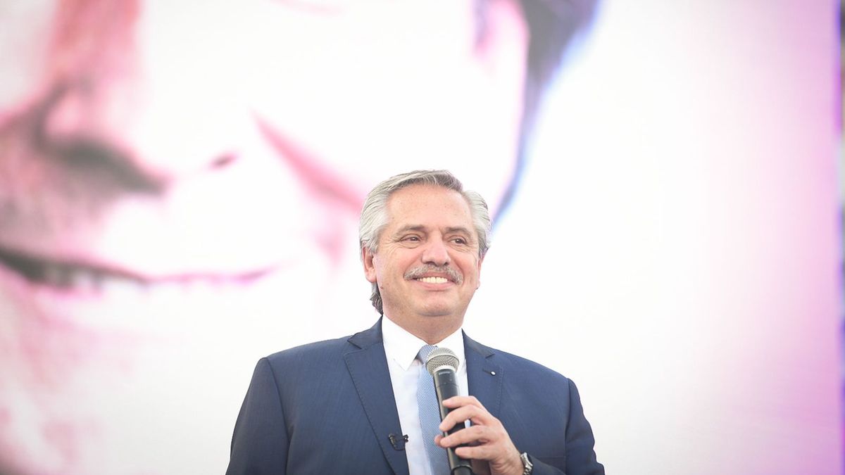 Alberto Fernández fue el único orador en el acto homenaje a Néstor Kirchner a 11 años de su muerte