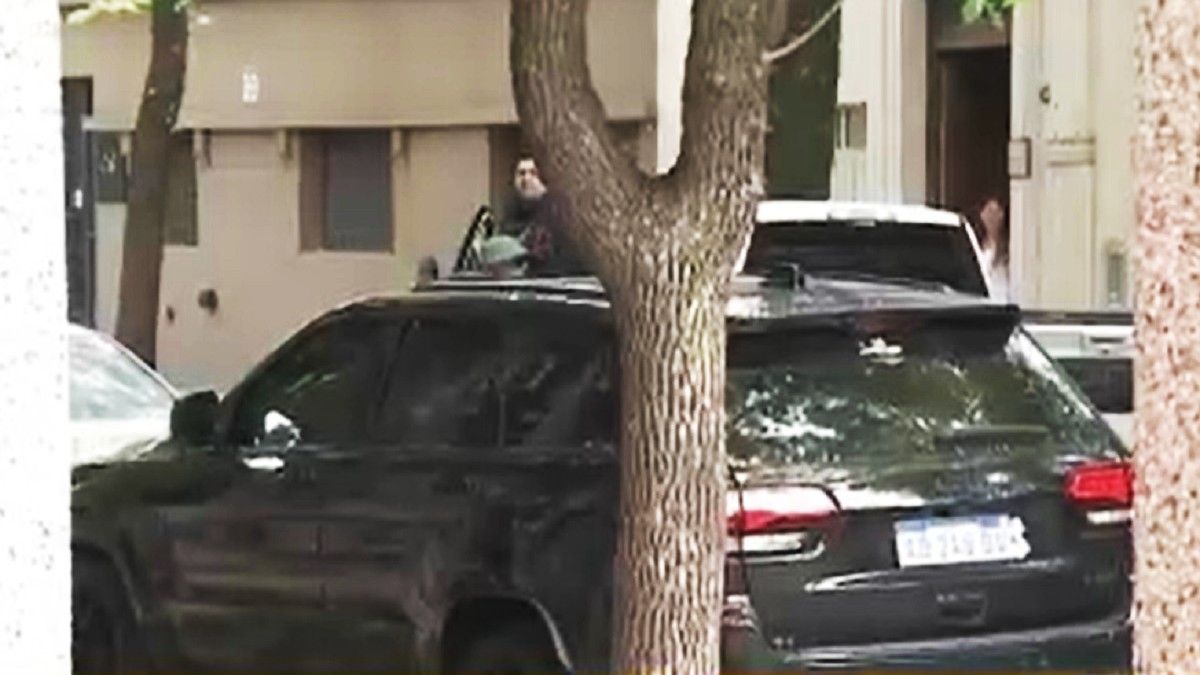 L-Gante arribó al Tribunal en lo Criminal N°3 de Mercede pasadas las 9.30 (Foto: captura de TV).