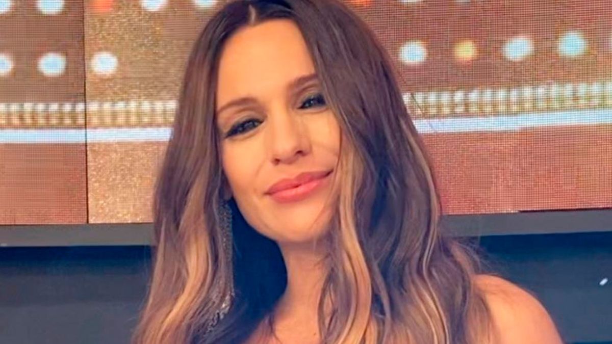 Pampita sufrió un accidente doméstico en la casa de una amiga