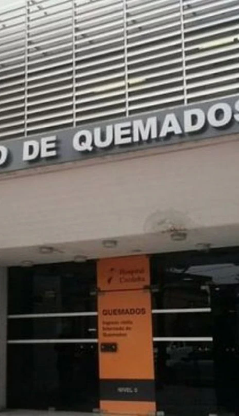 Córdoba: acusan a un hombre de matar a su novia al rociarla con nafta para quemarla