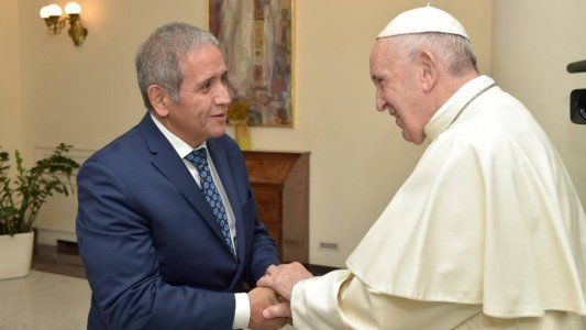 El Papa sigue en su línea peronista: ahora recibió al bancario Palazzo