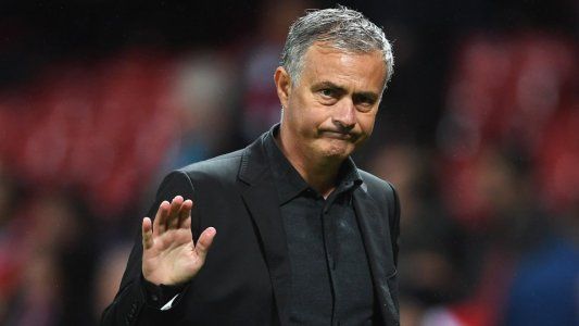 Mourinho dio una clase magistral de cómo encerraron a Messi cuando su Inter le ganó al Barcelona