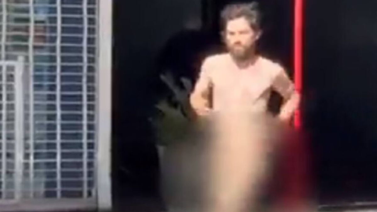 Corrió desnudo por la peatonal de Mar del Plata