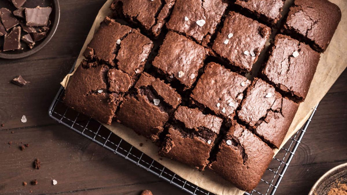 Brownie fitness: el postre saludable que conquista a quienes entrenan
