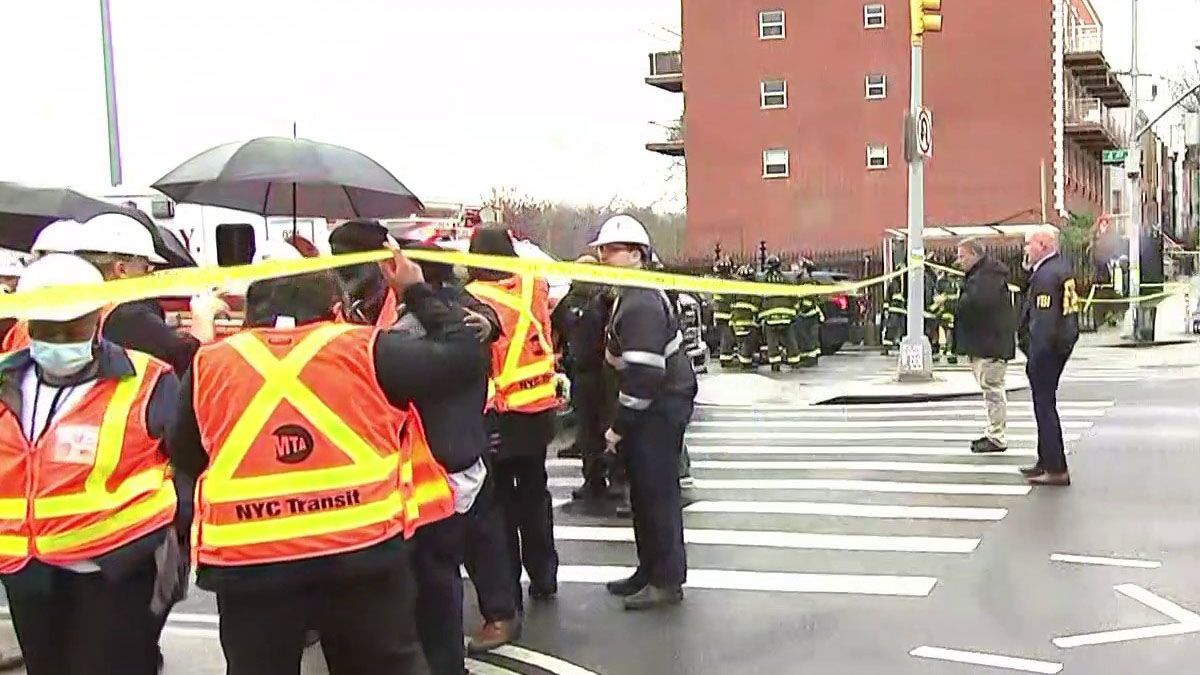 Terror En El Subte De Nueva York: Encontraron Explosivos, Hubo Disparos ...