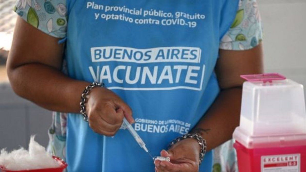 En CABA continúa la inmunización con vacunas COVID-19