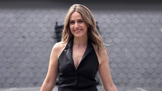 La serie española que arrasa en Netflix con apenas 8 capítulos y está en boca de todos