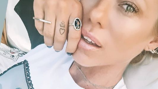 Vinculan a Nicole Neumann con un piloto de TC: ¿nació el amor?