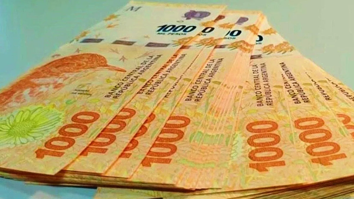 El intendente Fernando Espinoza confirm&oacute; tambi&eacute;n la continuidad de la suma fija de $40.000 (Foto: T&eacute;lam).