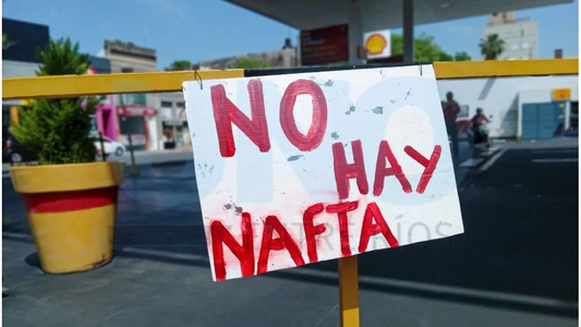 Falta de combustible: sindicatos apuntan a la especulación de las empresas y lanzan un paro