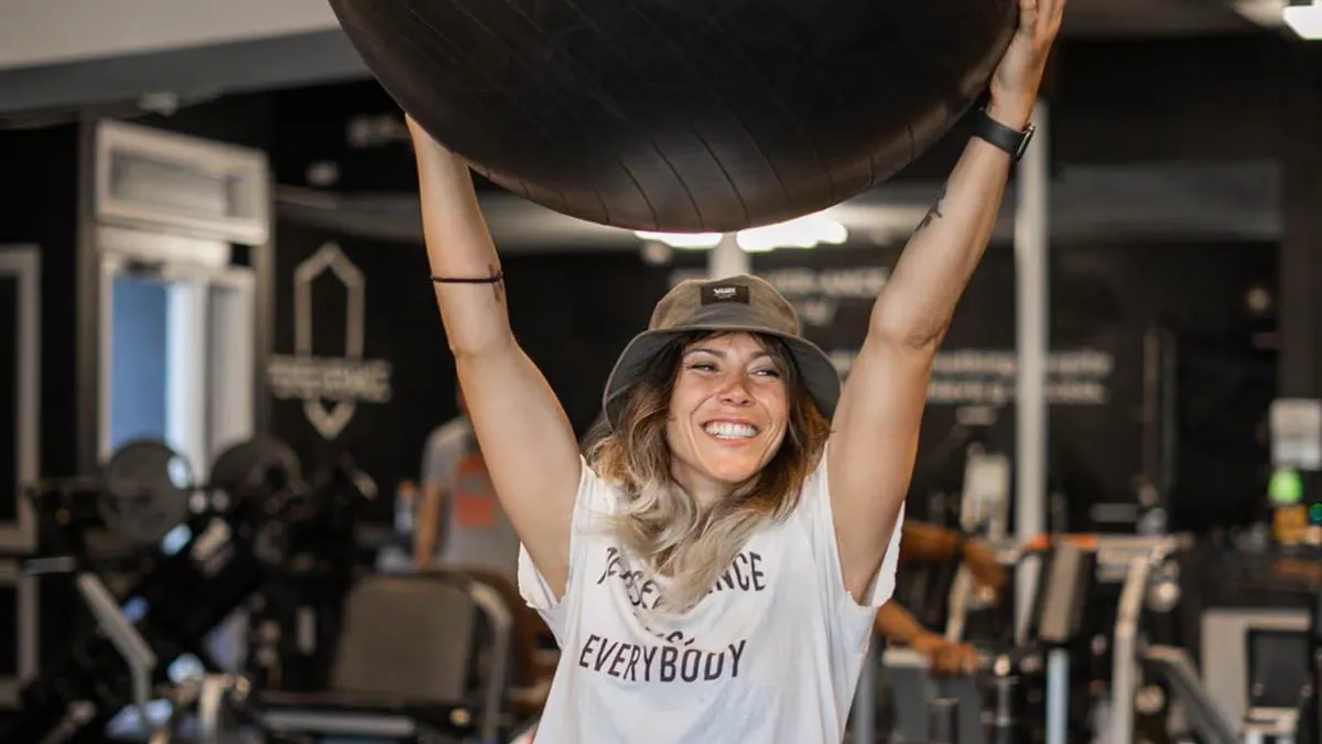 Ernestina Pavlovsky es personal trainer en Aspen. (Foto: Instagram/@ernestinamishenkapavlovsky)