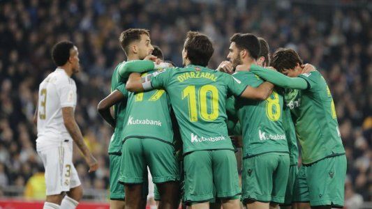 Sorpresa en la Copa del Rey: Real Sociedad venció 4 a 3 a Real Madrid y lo eliminó en el Santiago Bernabéu